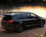 2021 Chrysler Pacifica Limited S AWD Rear Three-Quarter Wallpapers 150x120