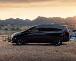 2021 Chrysler Pacifica Limited S AWD Side Wallpapers 150x120
