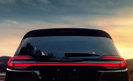 2021 Chrysler Pacifica Limited S AWD Tail Light Wallpapers 450x275 (34)