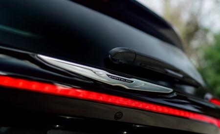 2021 Chrysler Pacifica Pinnacle AWD Detail Wallpapers 450x275 (37)