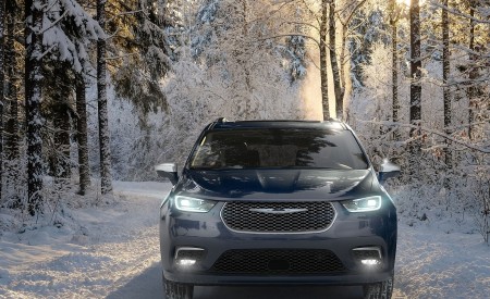 2021 Chrysler Pacifica Pinnacle AWD Front Wallpapers 450x275 (24)
