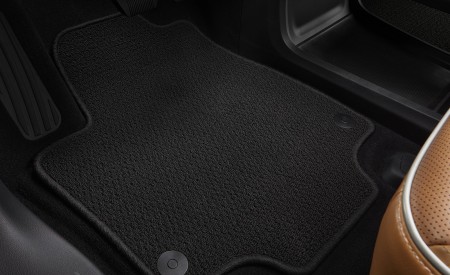 2021 Chrysler Pacifica Pinnacle AWD Interior Floor Mat Wallpapers 450x275 (73)