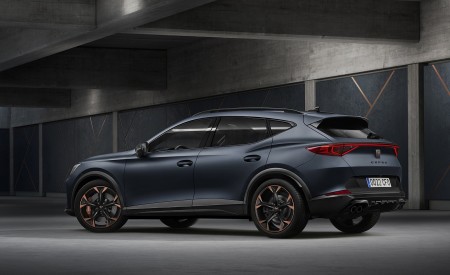 2021 Cupra Formentor Rear Three-Quarter Wallpapers 450x275 (8)
