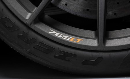 2021 McLaren 765LT Detail Wallpapers 450x275 (102)