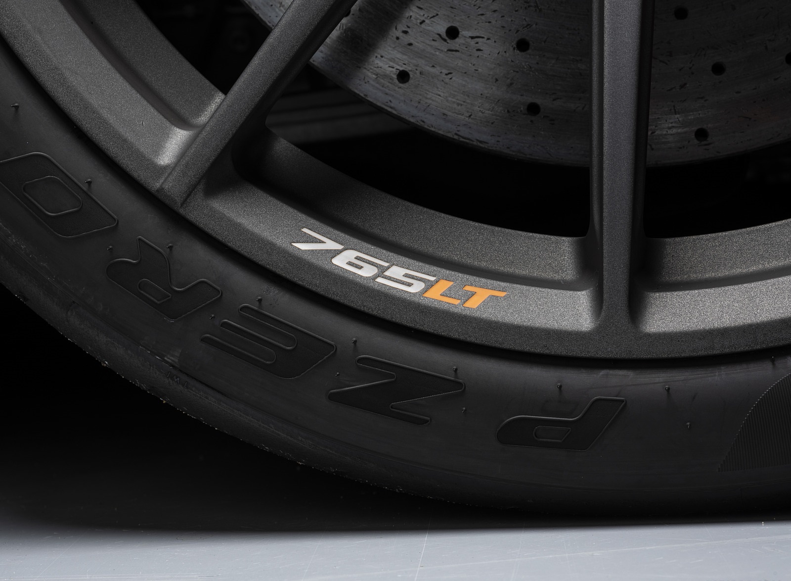 2021 McLaren 765LT Detail Wallpapers #102 of 159