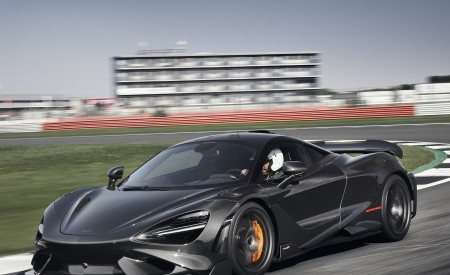 2021 McLaren 765LT Front Three-Quarter Wallpapers 450x275 (77)