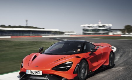2021 McLaren 765LT Front Three-Quarter Wallpapers 450x275 (31)