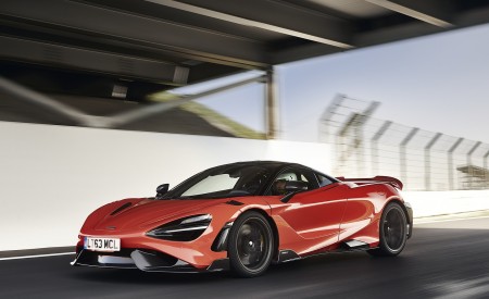 2021 McLaren 765LT Front Three-Quarter Wallpapers 450x275 (35)