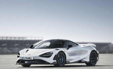 2021 McLaren 765LT Front Three-Quarter Wallpapers 450x275 (15)