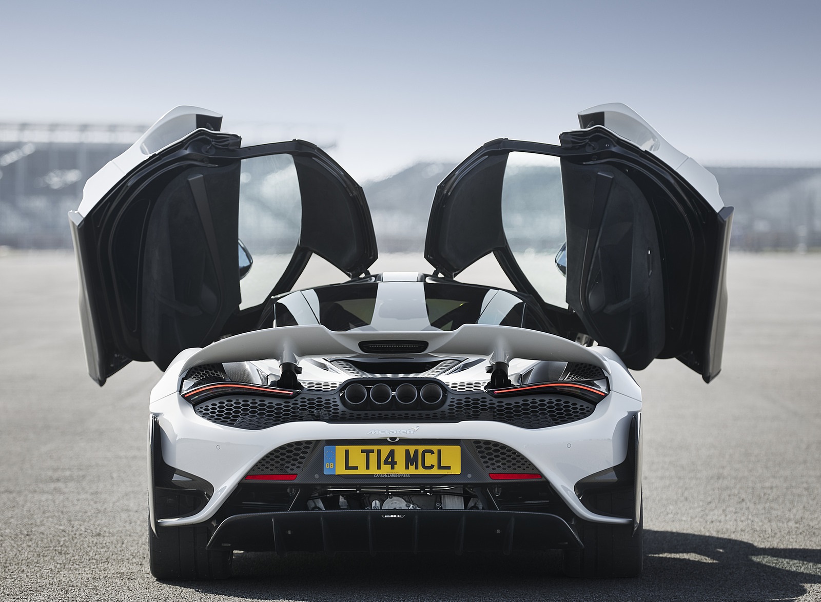 2021 McLaren 765LT Rear Wallpapers  #18 of 159