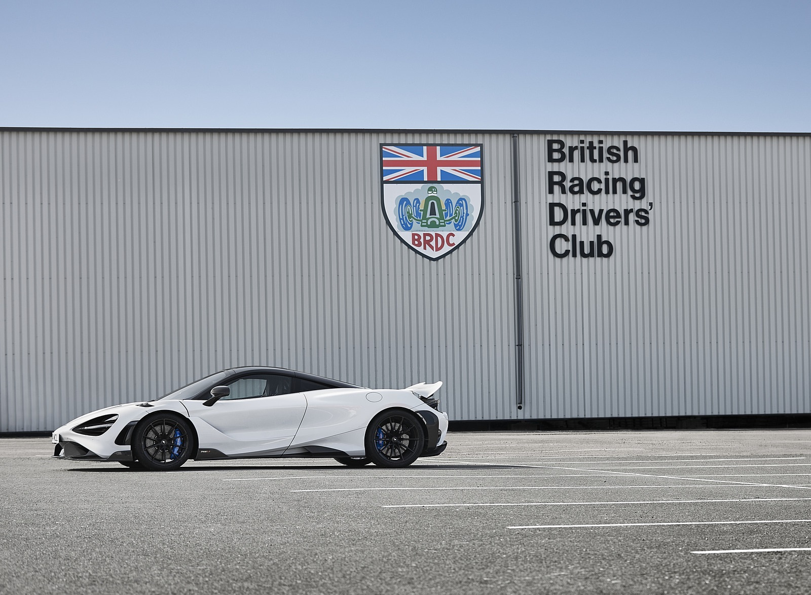 2021 McLaren 765LT Side Wallpapers  #21 of 159