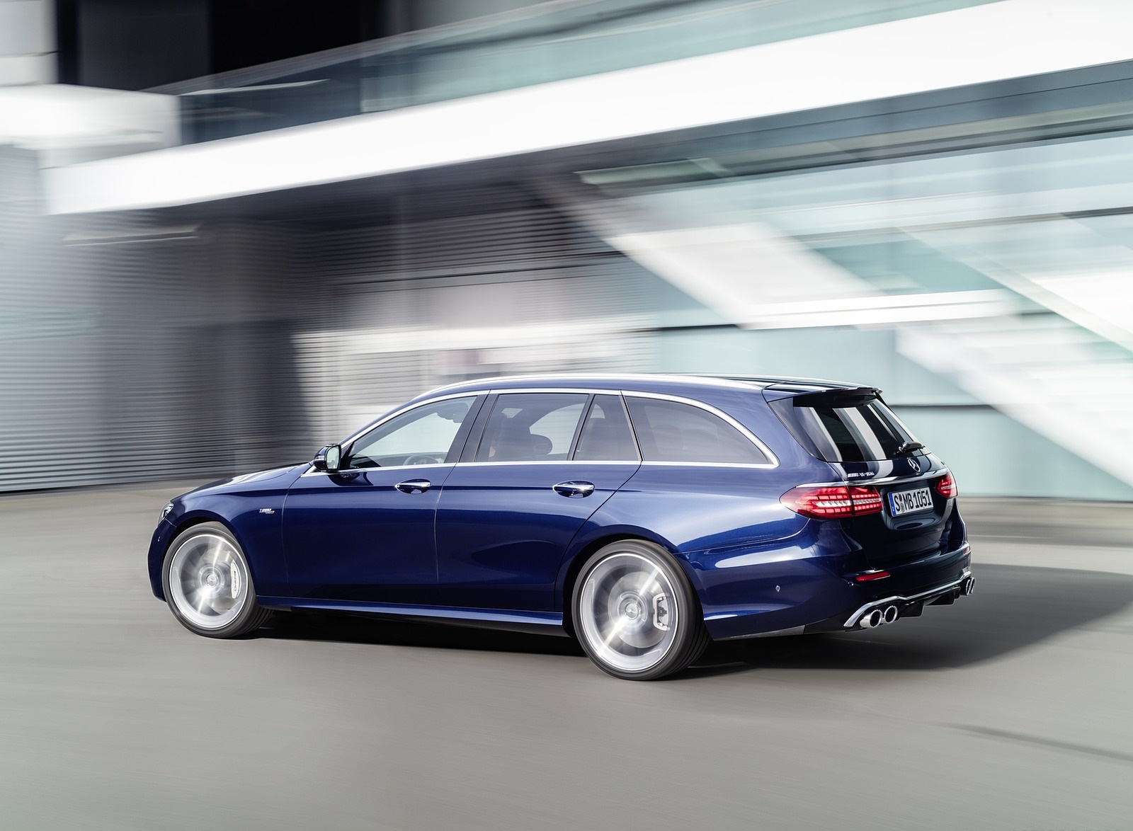 2021 Mercedes-AMG E 53 Estate 4MATIC+ T-Model (Color: Cavansite Blue Metallic) Rear Three-Quarter Wallpapers #5 of 19