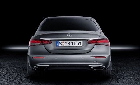 2021 Mercedes-Benz E-Class (Color: Selenit Grey Magno) Rear Wallpapers 450x275 (61)