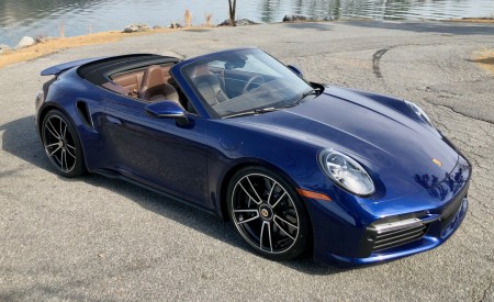 2021 Porsche 911 Turbo S Cabriolet (Color: Gentian Blue Metallic) Front Three-Quarter Wallpapers 450x275 (74)