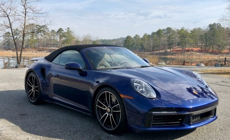 2021 Porsche 911 Turbo S Cabriolet (Color: Gentian Blue Metallic) Front Three-Quarter Wallpapers 450x275 (75)