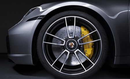 2021 Porsche 911 Turbo S Coupe Brakes Wallpapers 450x275 (229)