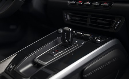 2021 Porsche 911 Turbo S Coupe (Color: GT Silver Metallic) Central Console Wallpapers 450x275 (150)