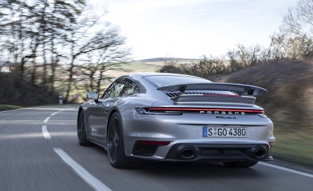 2021 Porsche 911 Turbo S Coupe (Color: GT Silver Metallic) Rear Three-Quarter Wallpapers 450x275 (104)