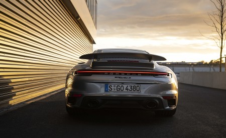 2021 Porsche 911 Turbo S Coupe (Color: GT Silver Metallic) Rear Wallpapers 450x275 (125)