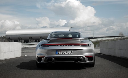 2021 Porsche 911 Turbo S Coupe (Color: GT Silver Metallic) Rear Wallpapers 450x275 (110)