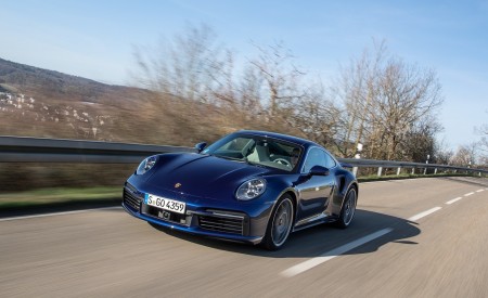 2021 Porsche 911 Turbo S Coupe (Color: Gentian Blue Metallic) Front Three-Quarter Wallpapers 450x275 (157)