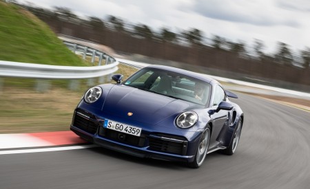 2021 Porsche 911 Turbo S Coupe (Color: Gentian Blue Metallic) Front Wallpapers 450x275 (173)