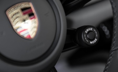 2021 Porsche 911 Turbo S Coupe (Color: Gentian Blue Metallic) Interior Steering Wheel Wallpapers 450x275 (198)