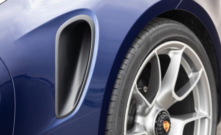 2021 Porsche 911 Turbo S Coupe (Color: Gentian Blue Metallic) Side Vent Wallpapers 450x275 (191)