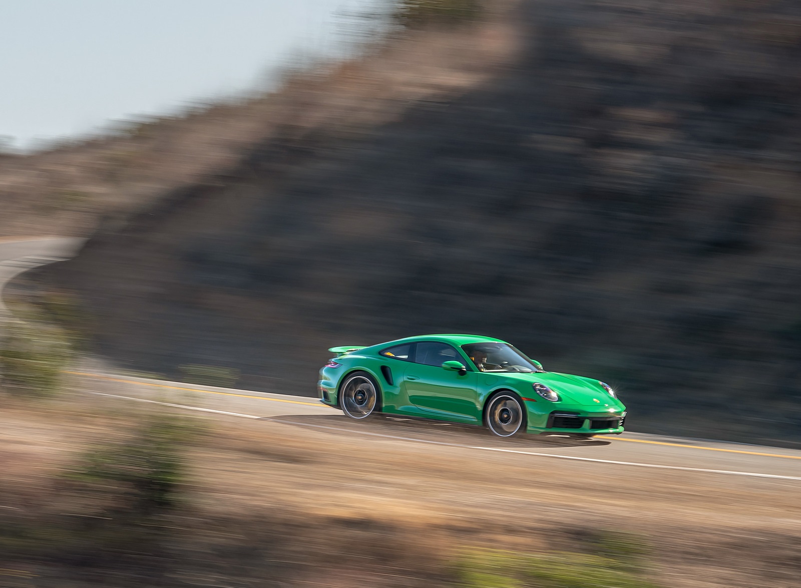 2021 Porsche 911 Turbo S Coupe (Color: Python Green) Front Three-Quarter Wallpapers (4)