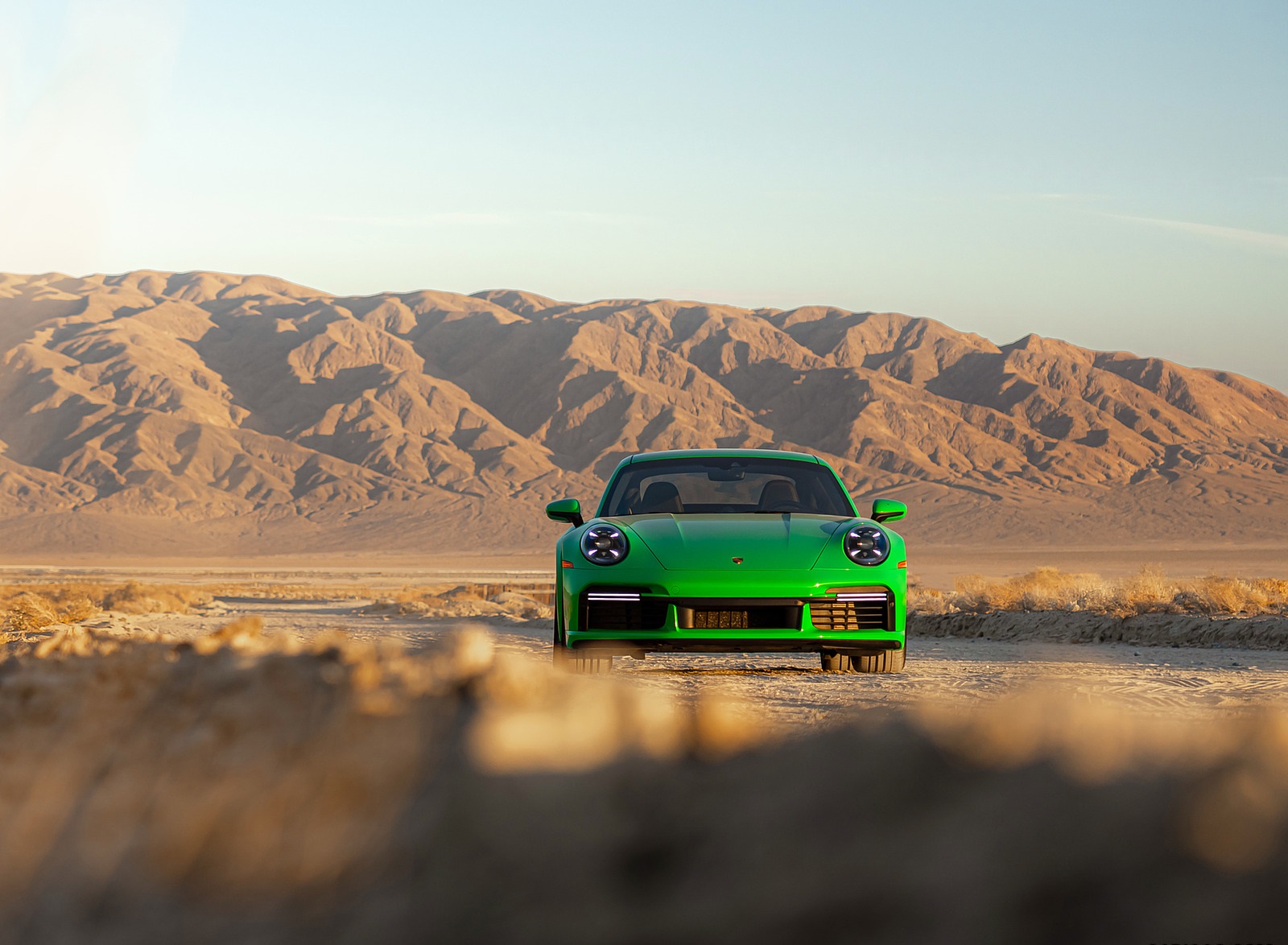 2021 Porsche 911 Turbo S Coupe (Color: Python Green) Front Wallpapers (10)