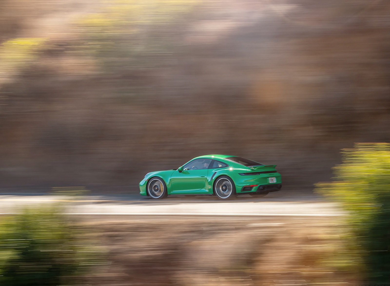 2021 Porsche 911 Turbo S Coupe (Color: Python Green) Side Wallpapers (8)