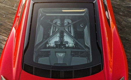 2020 Audi R8 Coupe (US-Spec) Engine Wallpapers 450x275 (56)