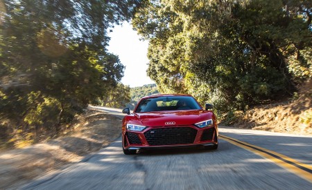 2020 Audi R8 Coupe (US-Spec) Front Wallpapers 450x275 (10)
