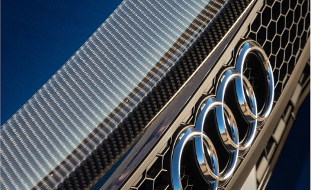 2020 Audi R8 Spyder (US-Spec) Badge Wallpapers 450x275 (26)