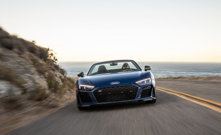 2020 Audi R8 Spyder (US-Spec) Front Wallpapers 450x275 (8)