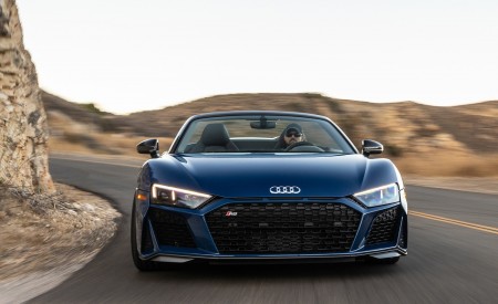 2020 Audi R8 Spyder (US-Spec) Front Wallpapers 450x275 (15)