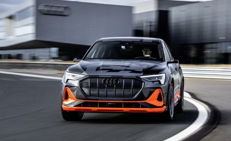 2020 Audi e-tron S Sportback Concept Front Wallpapers 450x275 (30)
