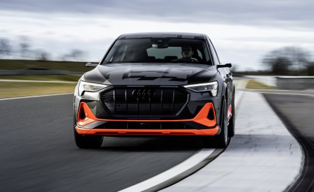 2020 Audi e-tron S Sportback Concept Front Wallpapers 450x275 (15)