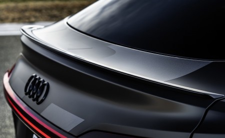 2020 Audi e-tron S Sportback Concept Spoiler Wallpapers 450x275 (51)