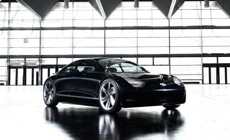 2020 Hyundai Prophecy EV Concept Front Three-Quarter Wallpapers 450x275 (9)