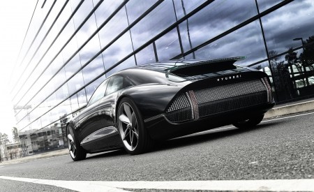 2020 Hyundai Prophecy EV Concept Rear Three-Quarter Wallpapers 450x275 (6)