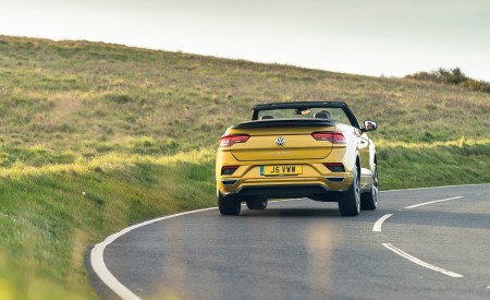 2020 Volkswagen T-Roc R-Line Cabriolet (UK-Spec) Rear Wallpapers 450x275 (9)