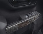 2021 Chevrolet Silverado Realtree Edition Interior Detail Wallpapers 150x120 (5)