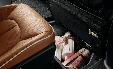 2021 Chrysler Pacifica Pinnacle AWD Interior Detail Wallpapers 450x275 (76)