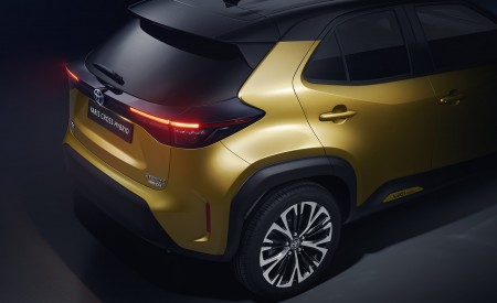 2021 Toyota Yaris Cross Hybrid AWD Detail Wallpapers 450x275 (10)