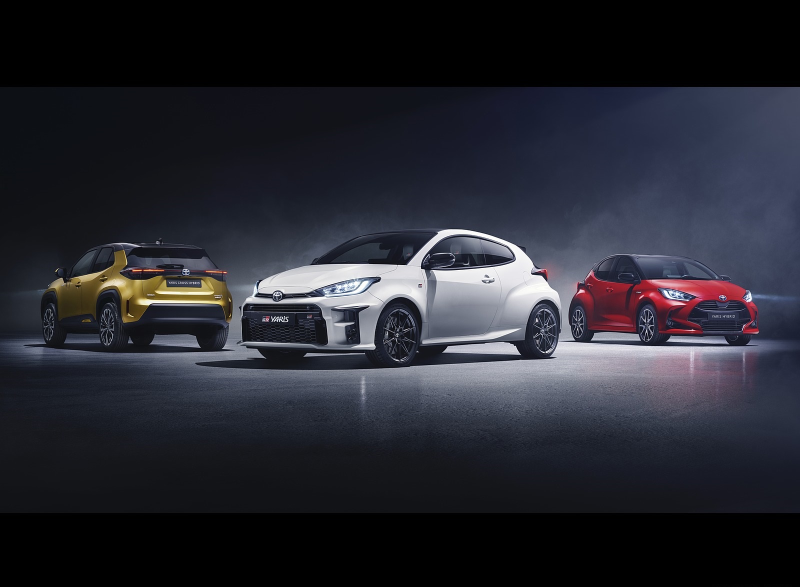 2021 Toyota Yaris Cross Hybrid AWD and Yaris Family Wallpapers (15)