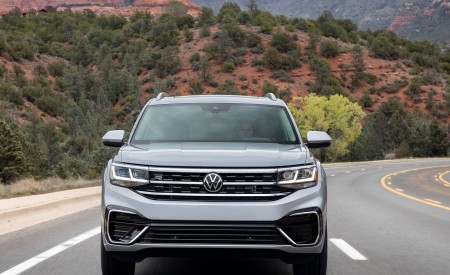2021 Volkswagen Atlas SEL R-line Front Wallpapers 450x275 (3)