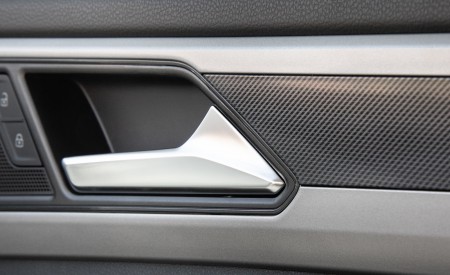 2021 Volkswagen Atlas SEL R-line Interior Detail Wallpapers 450x275 (35)