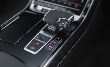 2020 Audi A8 L 60 TFSI e quattro (Plug-In Hybrid; UK-Spec) Central Console Wallpapers 450x275 (90)