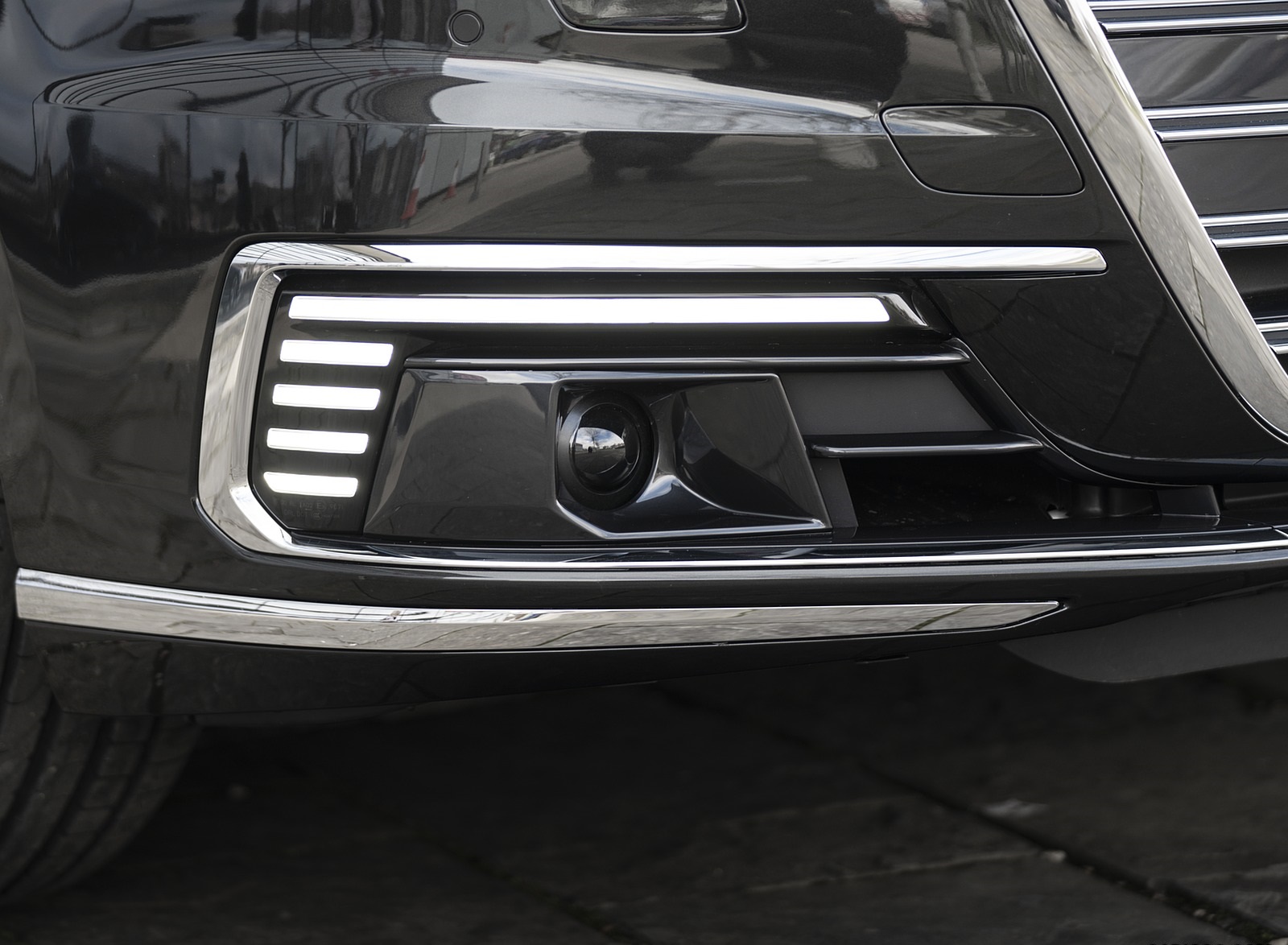 2020 Audi A8 L 60 TFSI e quattro (Plug-In Hybrid UK-Spec) Detail Wallpapers #67 of 128